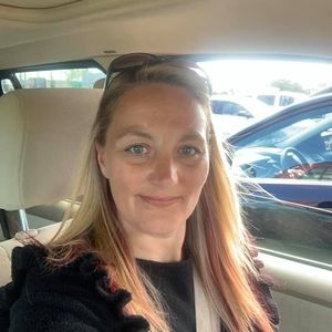 Meet your Posher, Stacey